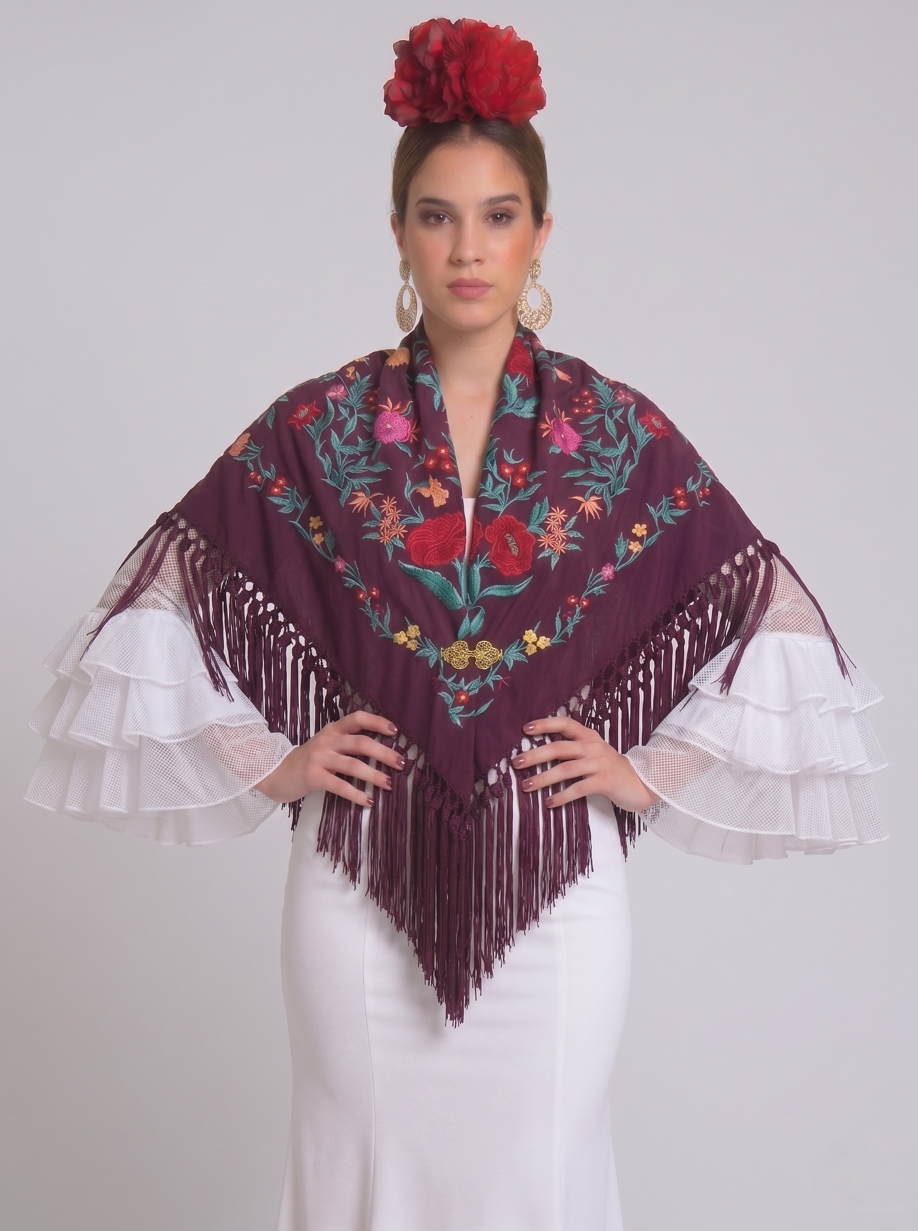 MANTÓN BORDADO ROCIO BUGAN