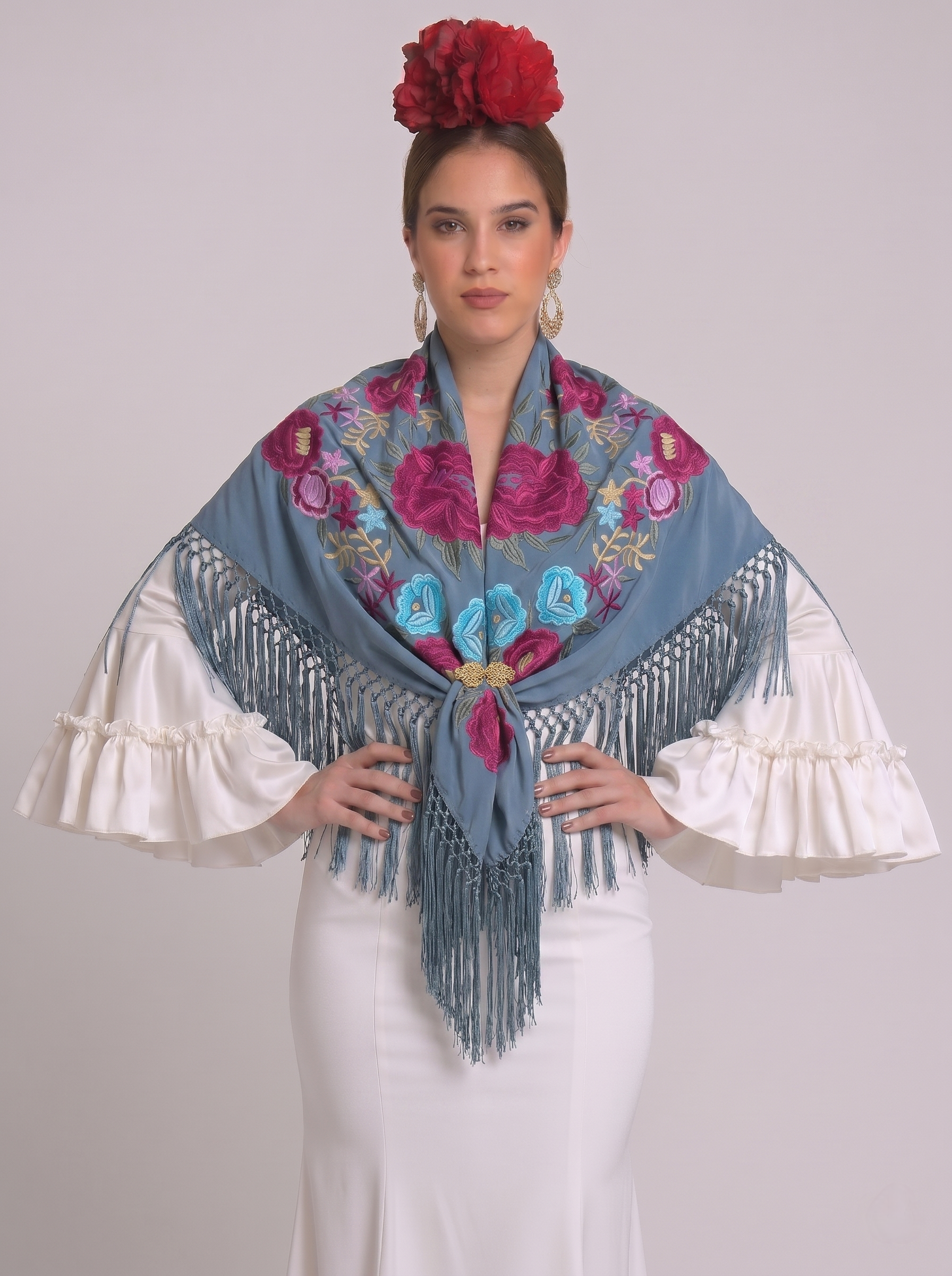 MANTÓN BORDADO MARÍA