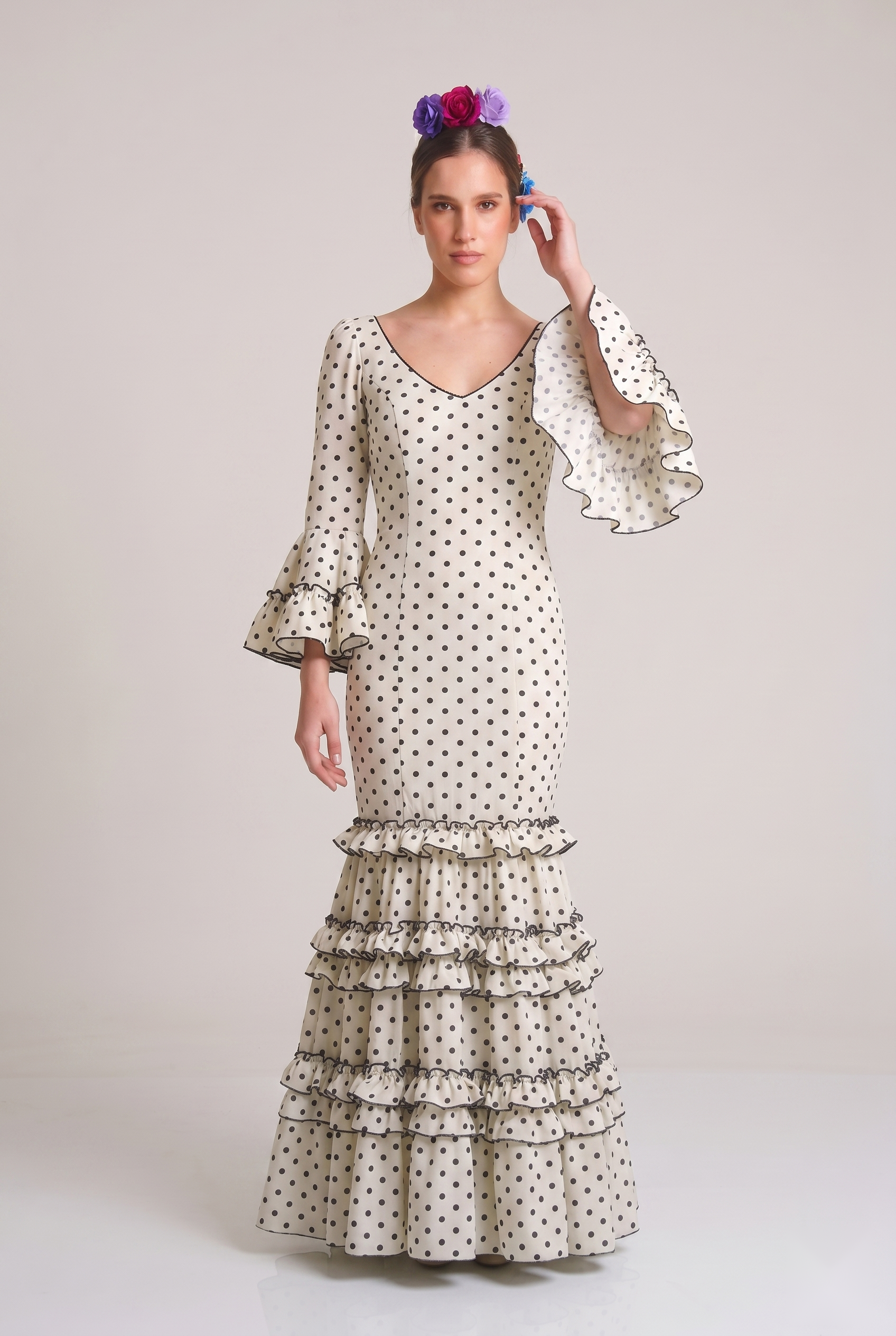 TRAJE FLAMENCA GRANADA BLANCO